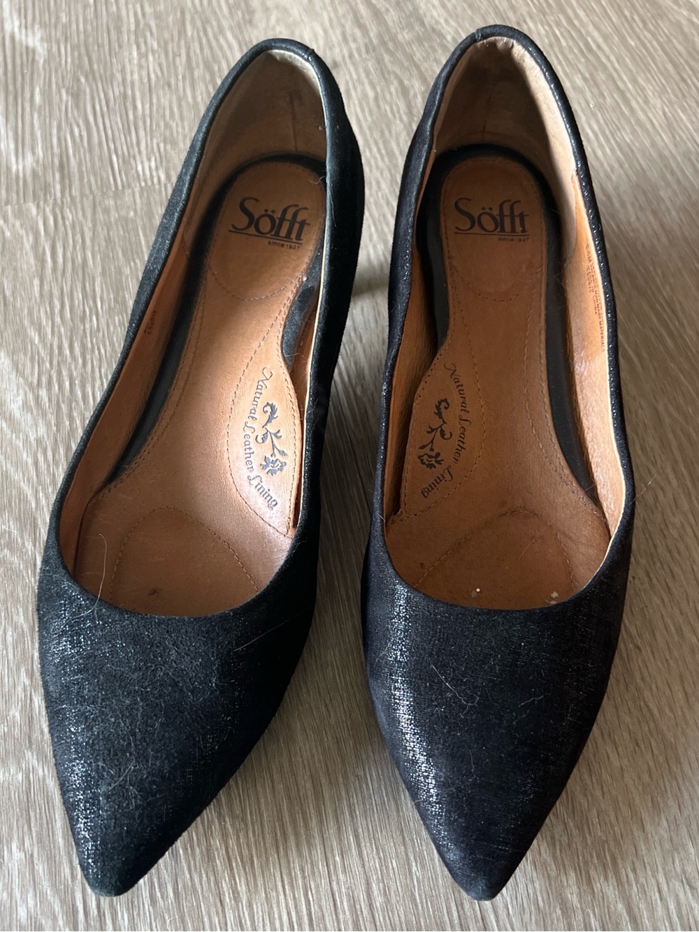 Black Pointed Toe Women's kitten heels